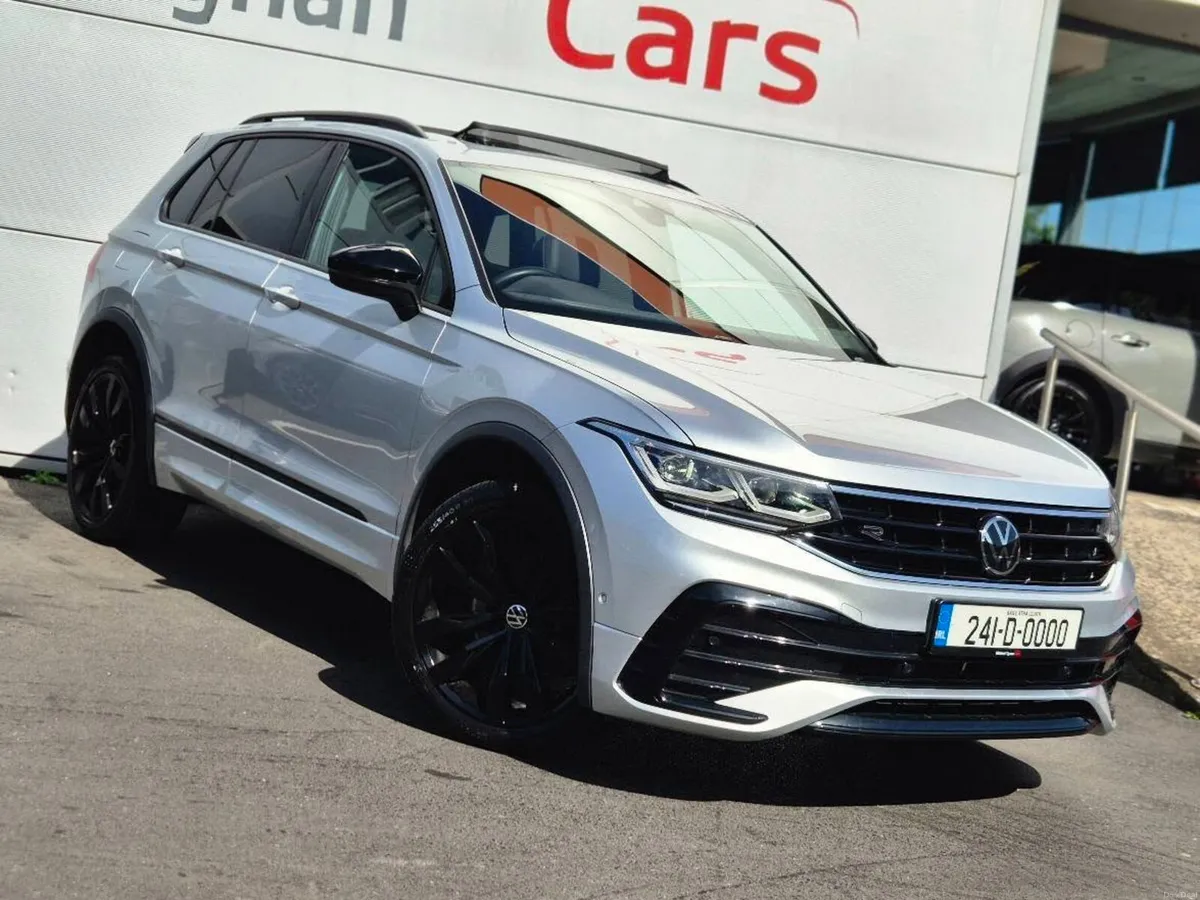2024 VW Tiguan PHEV Black Edition, Sunroof, 20" - Image 2