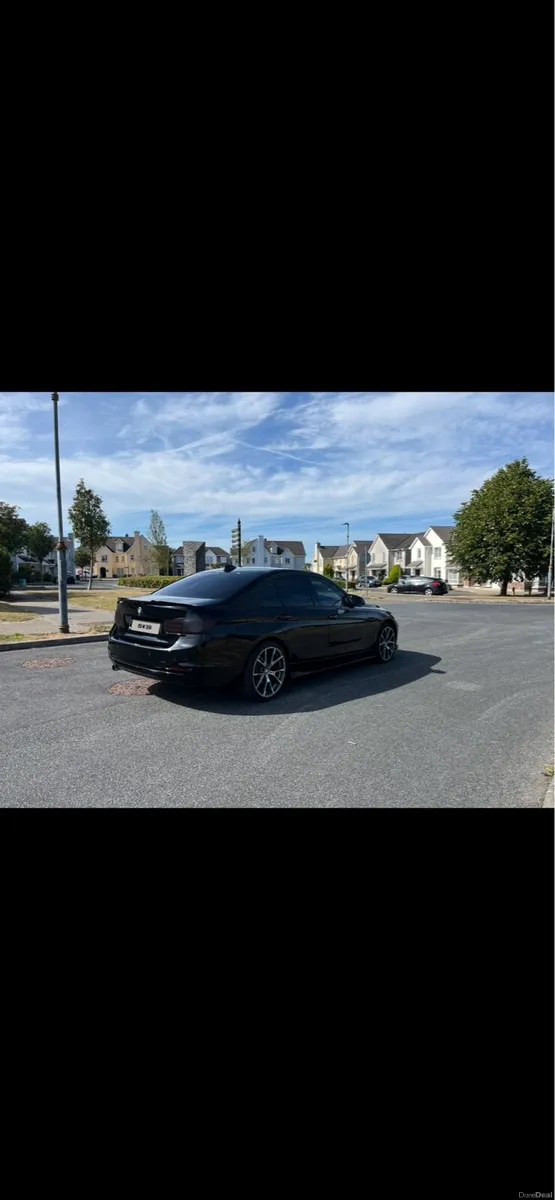 BMW 318d F30 - 2015 - Image 3