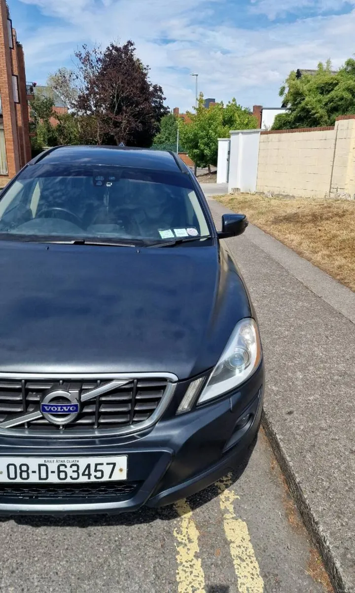 Volvo xc60 - Image 5