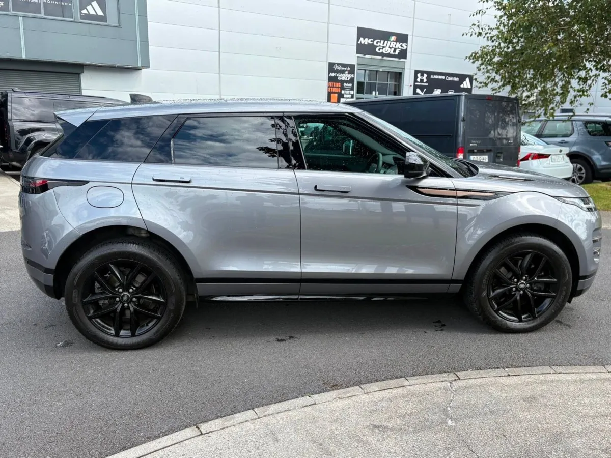 Land Rover Range Rover Evoque Dynamic SE / Plug in - Image 2