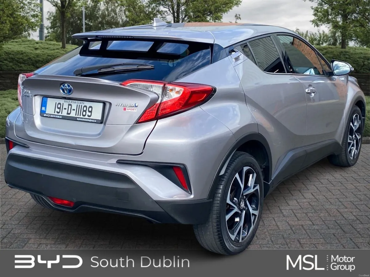 Toyota C-HR 1.8 HYBRID SPORT - Image 3