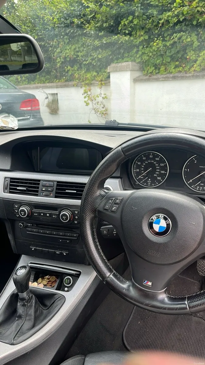 BMW 318d Panroof - Image 6