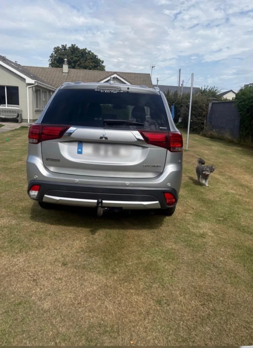 Mitsubishi Outlander InStyle - Image 3