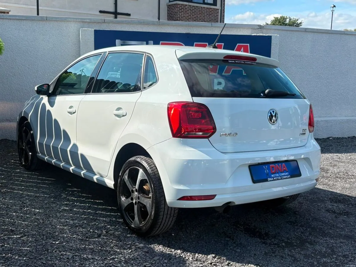 Volkswagen Polo 1.2 AUTO - 44KMS - Image 4