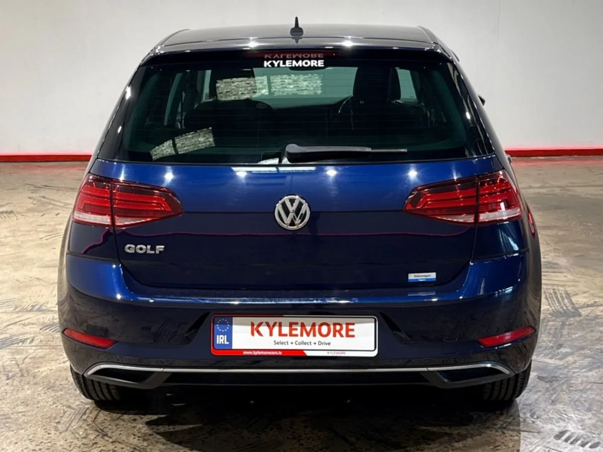 Volkswagen Golf 1.2 AUTOMATIC - FACTORY ALLOYS - C - Image 4