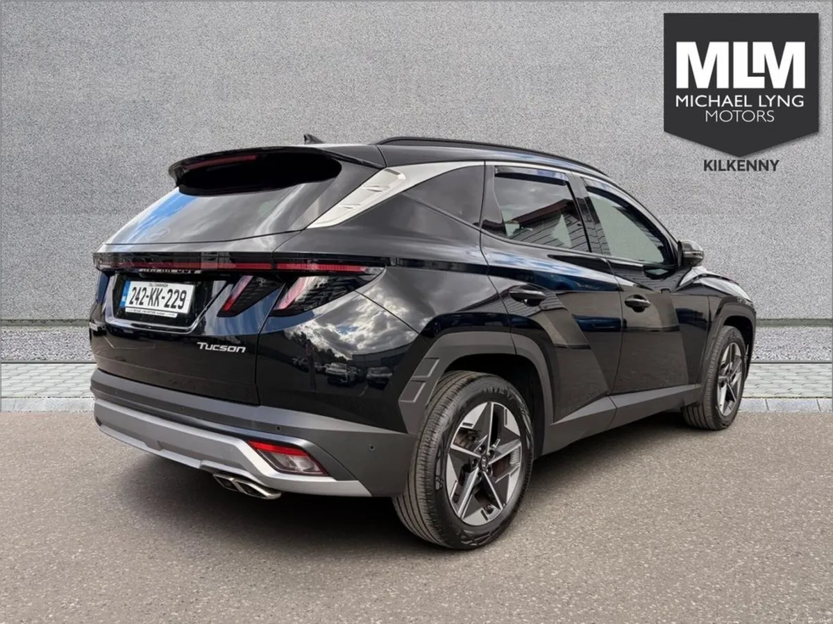 Hyundai Tucson Executive Plus Diesel - Image 6
