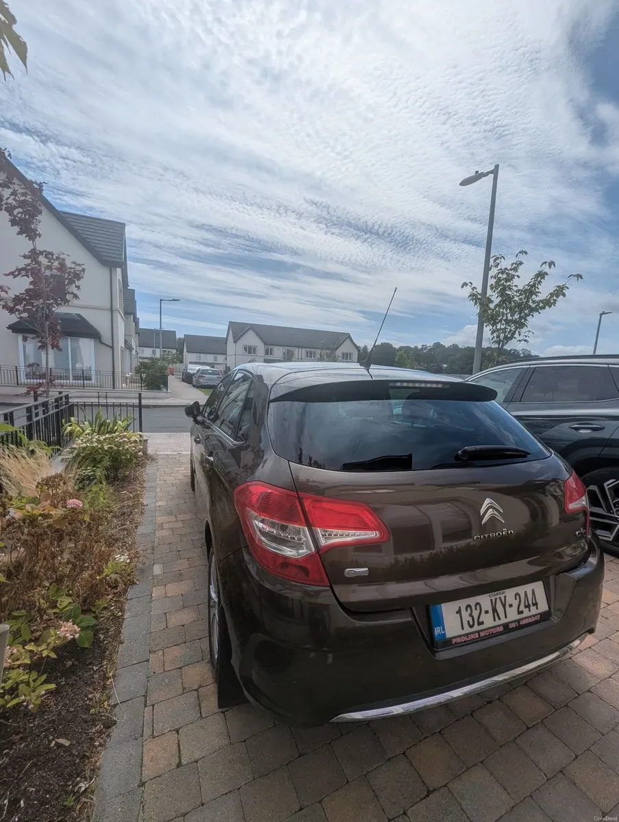 Citroen C4 2013 Automatic - Image 5