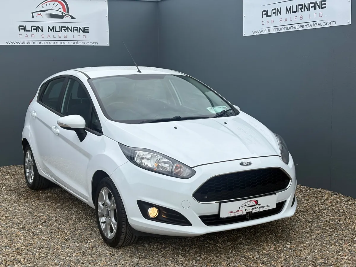 FORD FIESTA ZETEC 1.25 PETROL 2017 *MINT* - Image 5