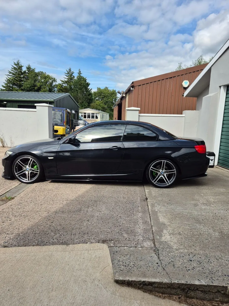 BMW 3-Series 2010 - Image 4