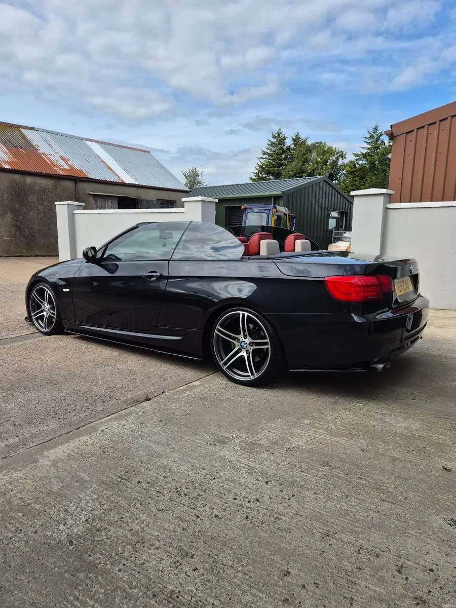 BMW 3-Series 2010 - Image 3