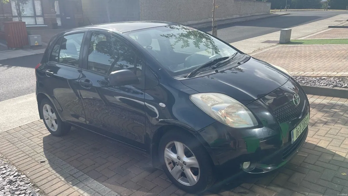 Toyota Yaris 2006 - Image 1