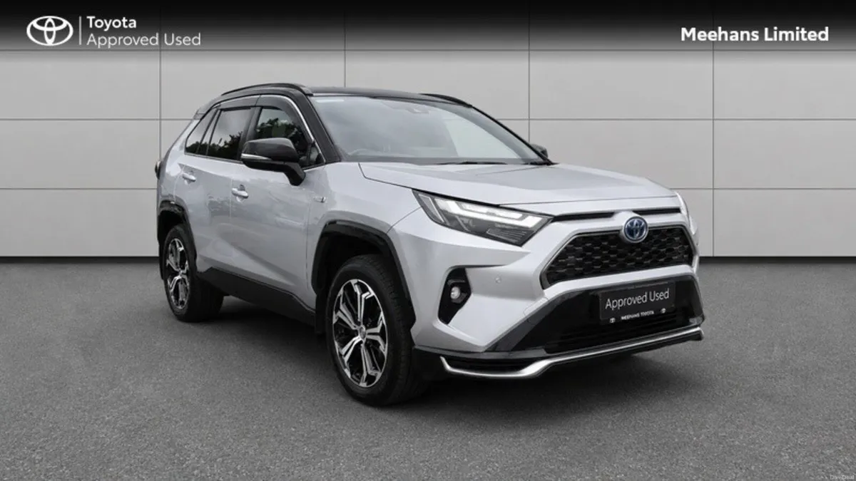 Toyota RAV4 RAV4 PLUG-IN HYBRID SPORT 4DR - Image 1