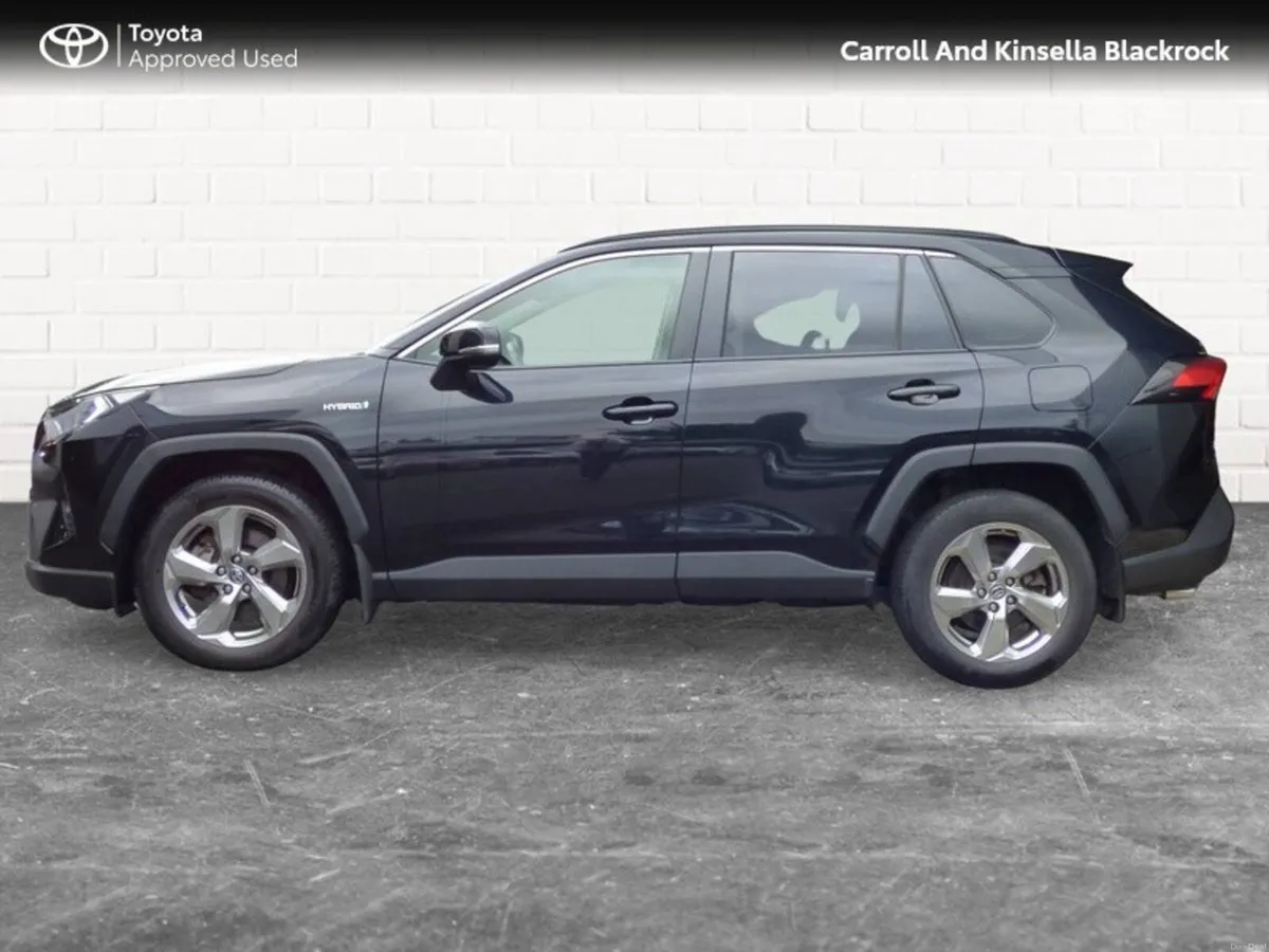 Toyota RAV4 Hybrid Sol 2WD - Image 3