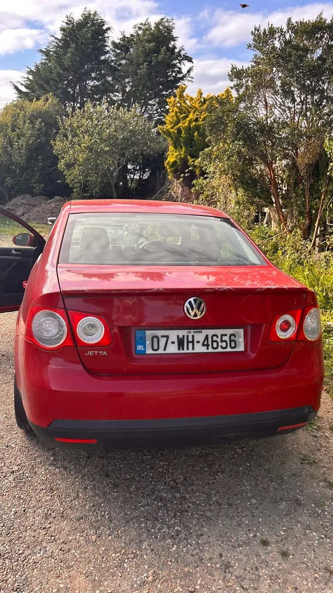 Volkswagen Jetta 2007 - Image 5