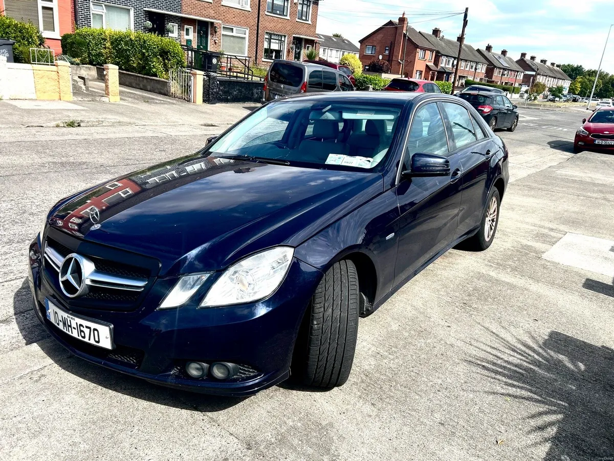 Mercedes e200 - Image 5
