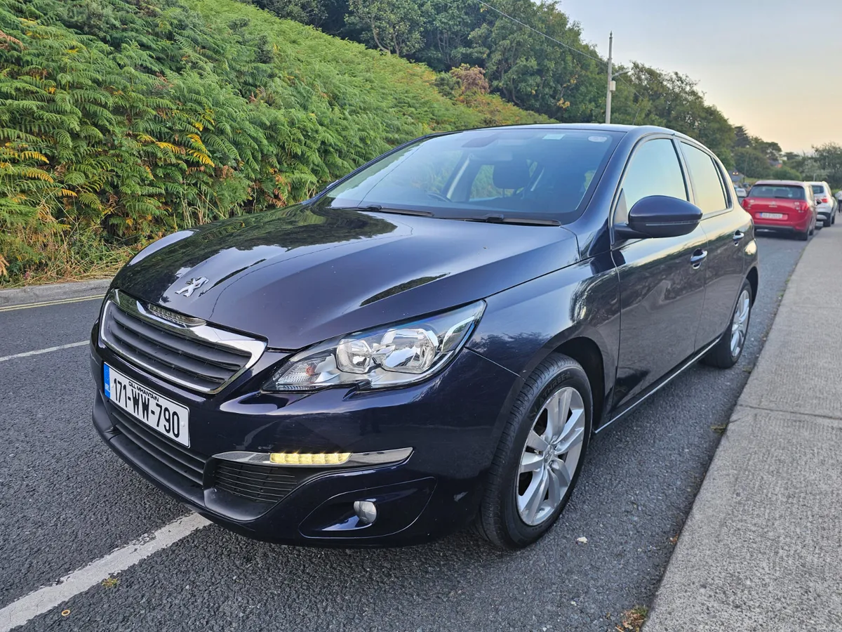 Peugeot 308 1.2l 2017 - Image 2