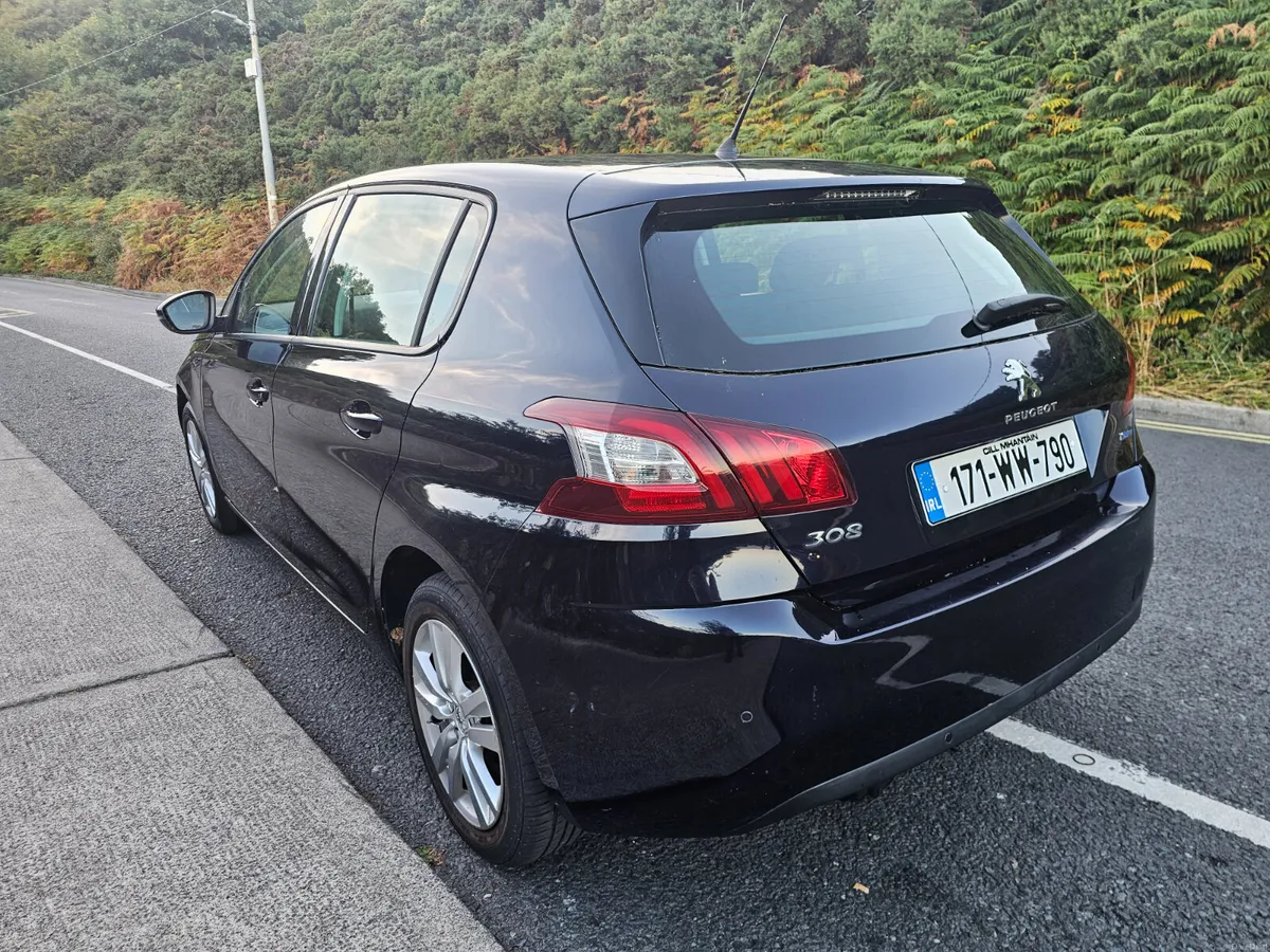 Peugeot 308 1.2l 2017 - Image 6