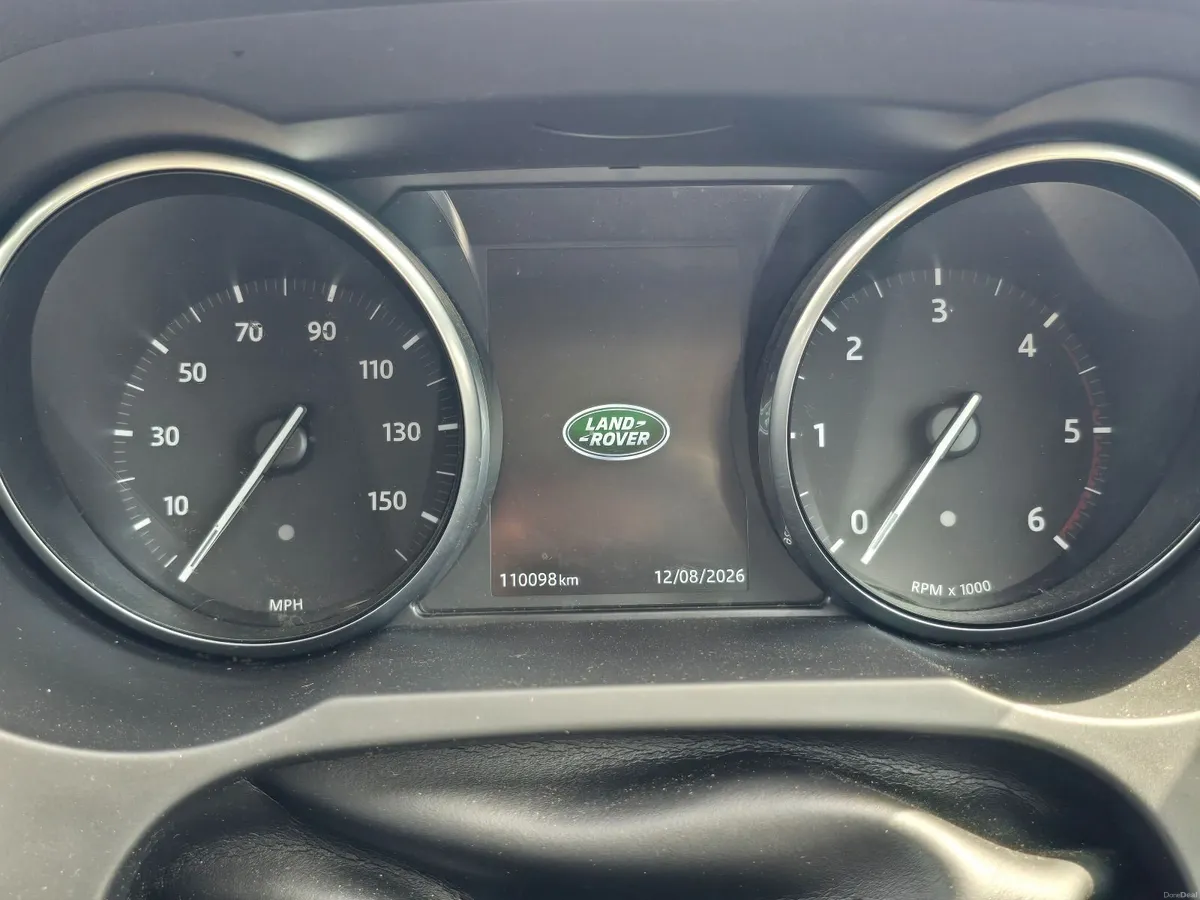 Immaculate 2016 Evoque – Fully Serviced & Ready - Image 4