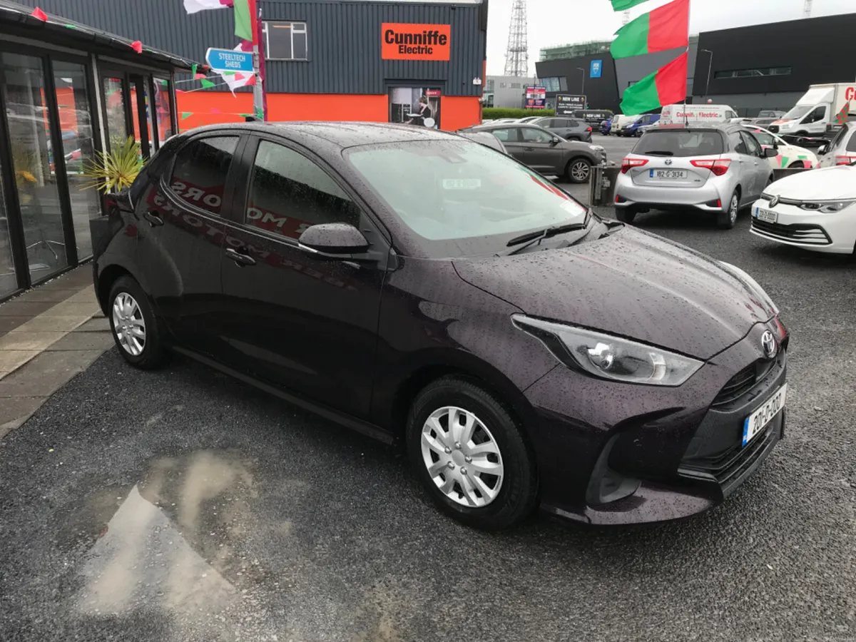 2020 Toyota Yaris 1.0L Petrol Auto - Image 6