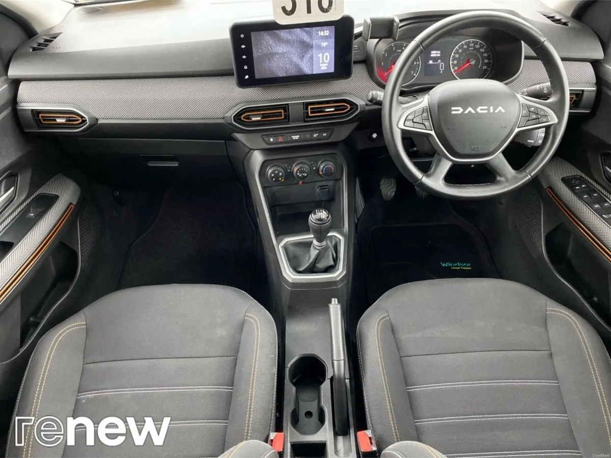 Dacia Sandero Stepway TCe 90 STEPWAY Expression - Image 2