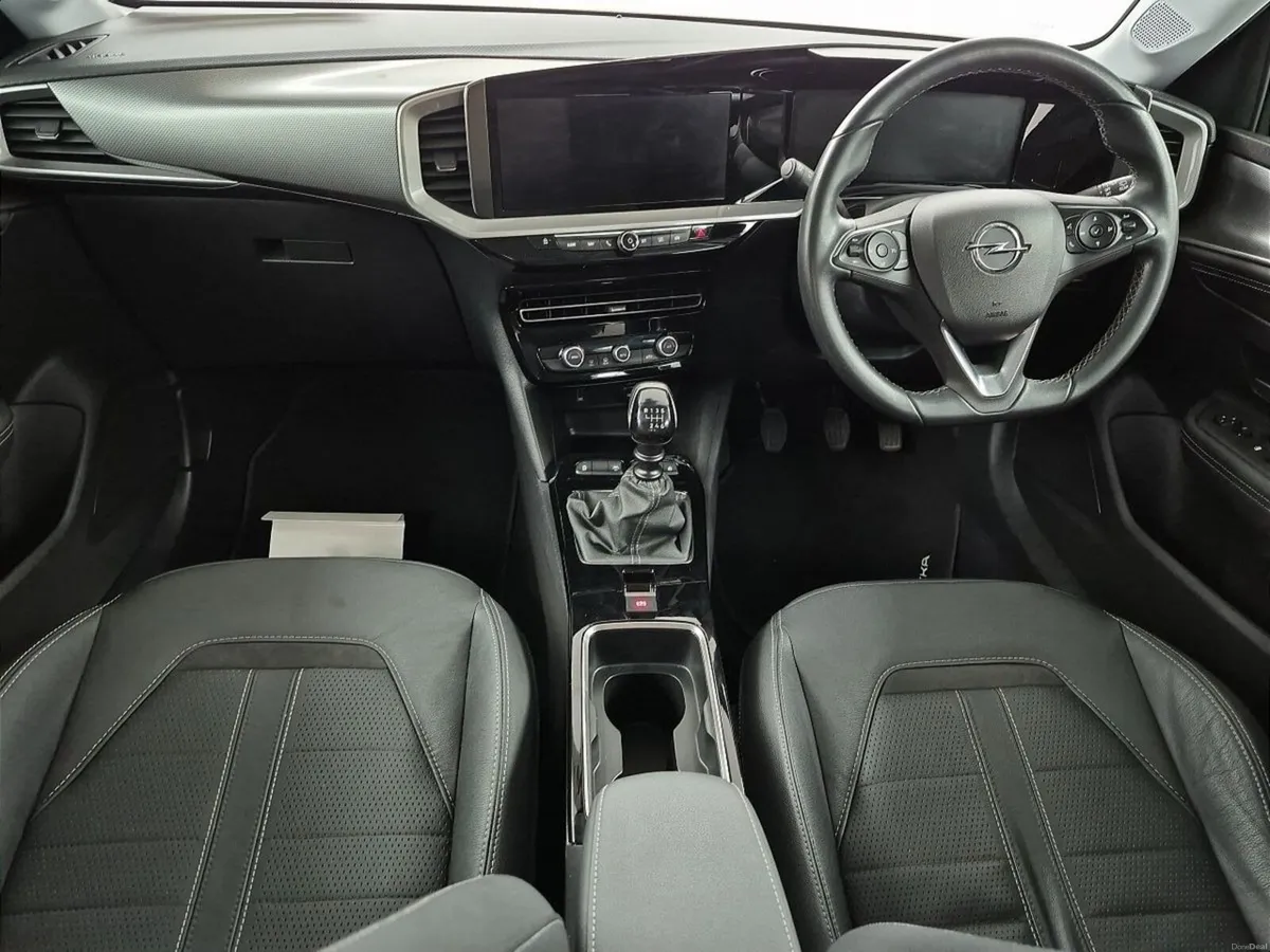 Opel Mokka Elite 1.2i 130 bhp - Image 3