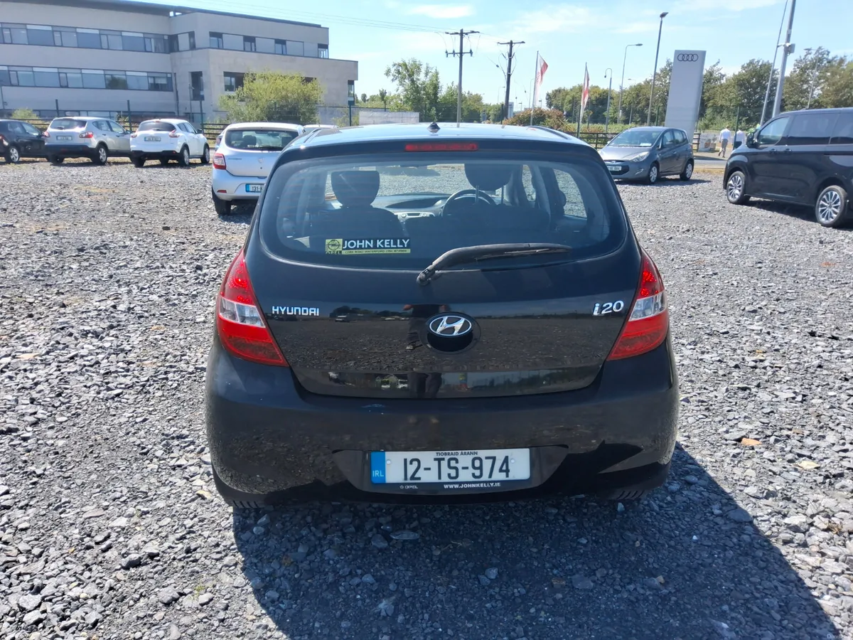 Hyundai i20 2012 - Image 6