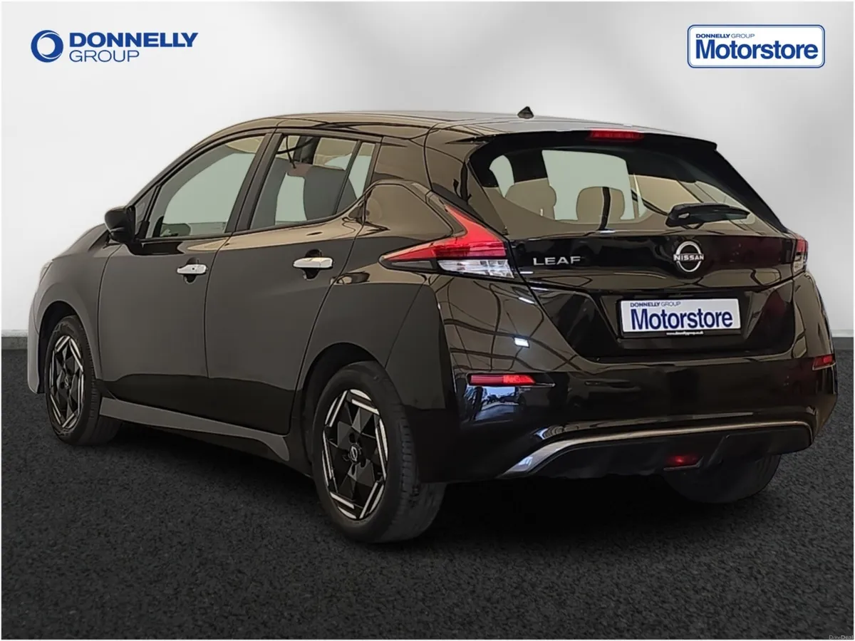 Nissan LEAF Leaf Hatchback Acenta - Image 2