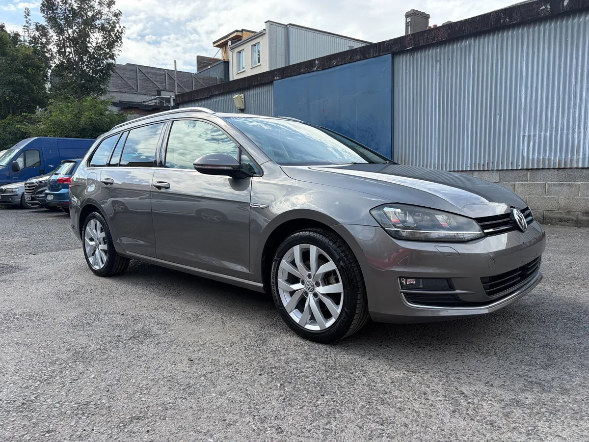 2016 VOLKSWAGEN GOLF ESTATE COMFORTLINE, AUTOMATIC - Image 1