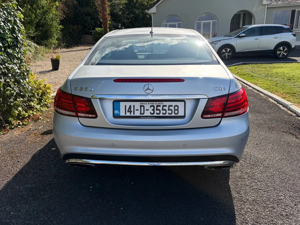 Mercedes E250 - Image 6