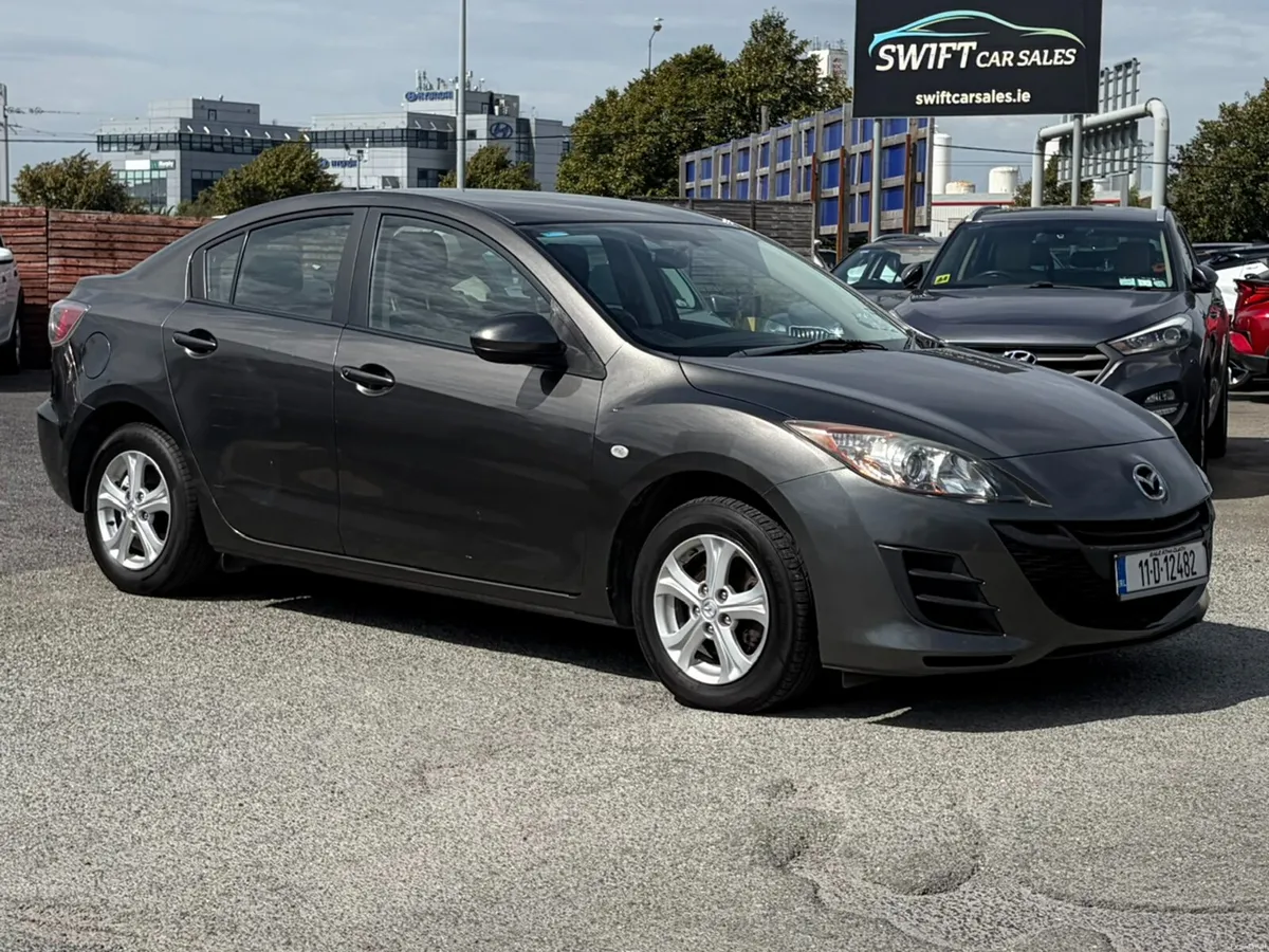 2011 Mazda 3 1.6 TDI Executive Nct 06/27 Tax 08/26 - Image 1