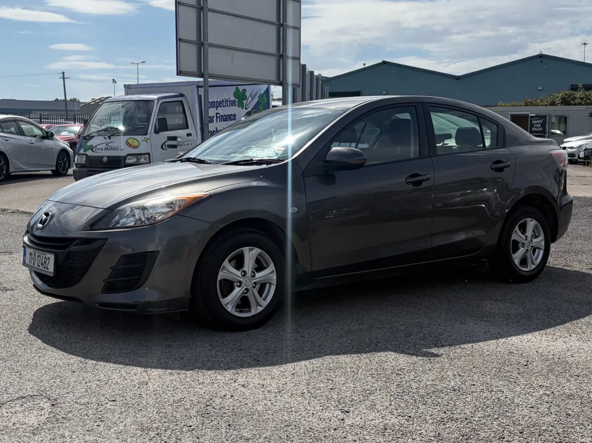 2011 Mazda 3 1.6 TDI Executive Nct 06/27 Tax 08/26 - Image 3