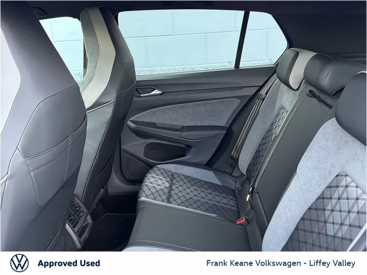 Volkswagen Golf R-LINE AUTO 1.5 eTSI 130HP DSG *LA - Image 6