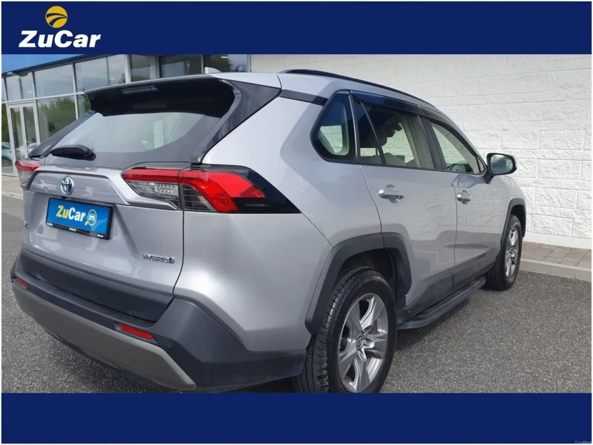 Toyota RAV4 2.5 Hybrid Luna 2WD - Image 3