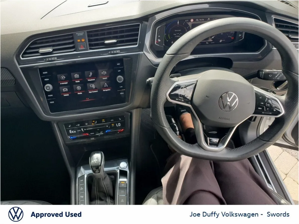 Volkswagen Tiguan 1.4 TSI PHEV 245HP R-Line DSG - Image 2