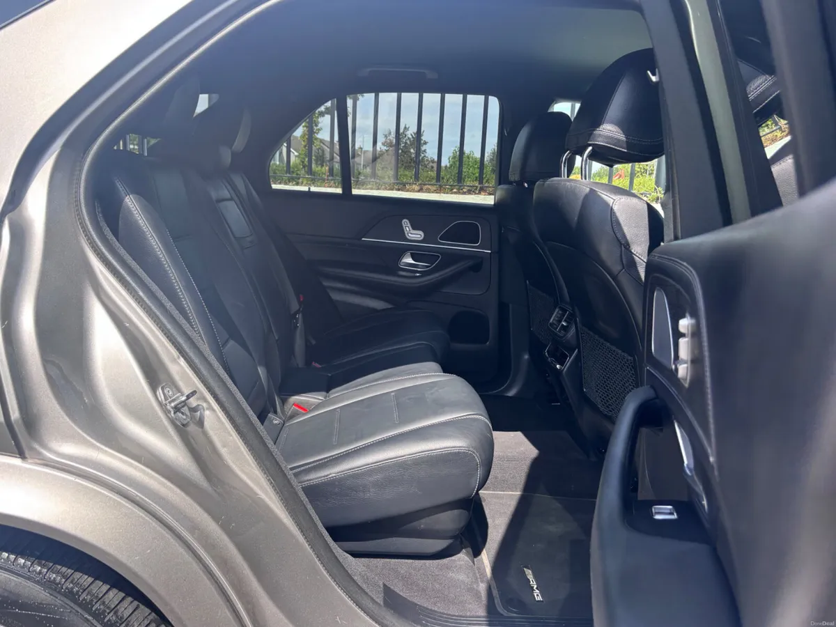 MERCEDES - BENZ GLE 300 D AMG LINE 4MATIC PREMIUM - Image 5