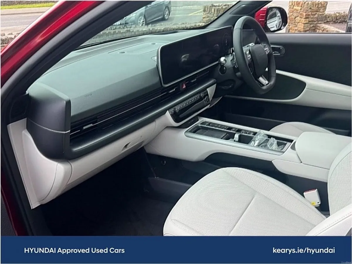 Hyundai IONIQ 6 Platinum 84kWh Demo - Image 5