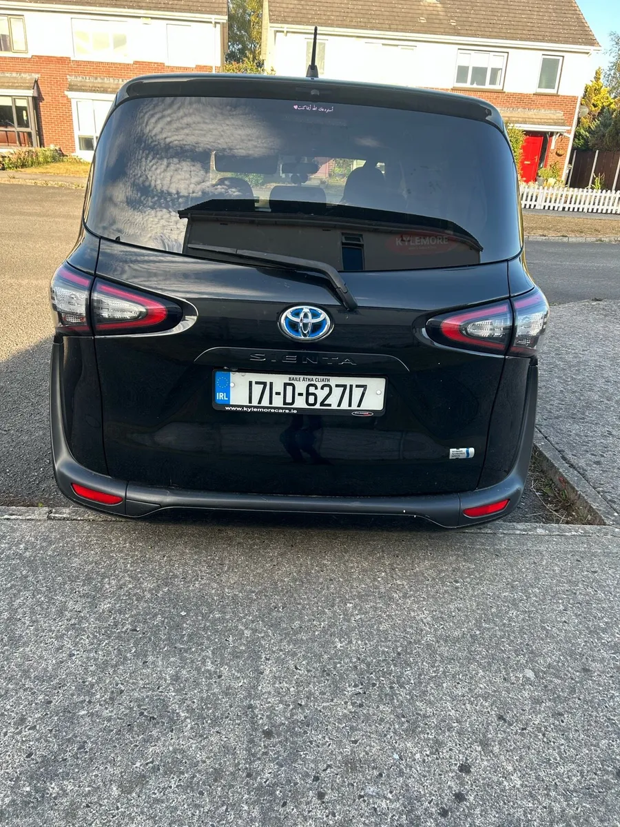 Toyota Sienta 2017 - Image 4
