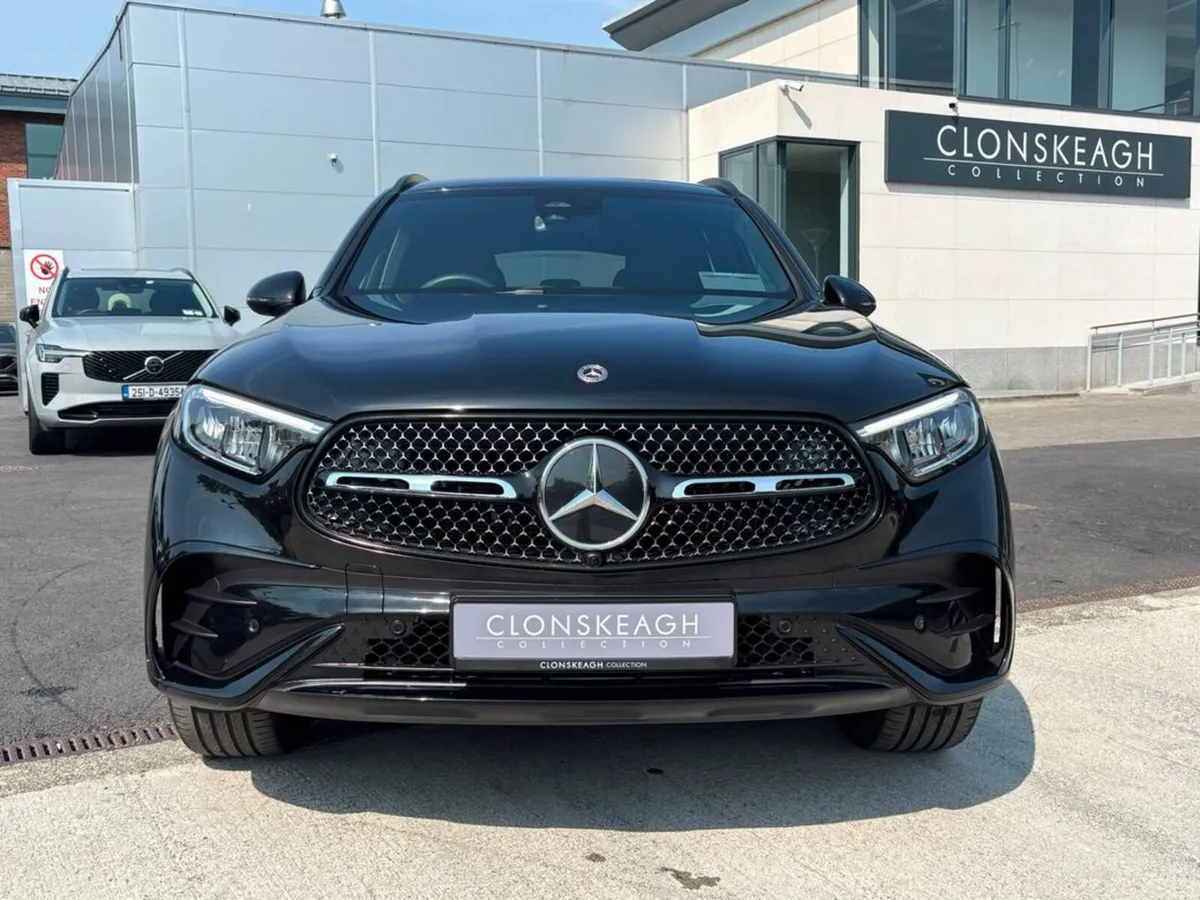 Mercedes-Benz GLC GLC 300 E 4MATIC URBAN EDITION - Image 3