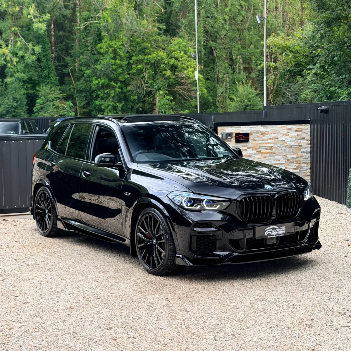 2022 (222) BMW X5 45E MSPORT PRO *15K + IN OPTIONS - Image 1
