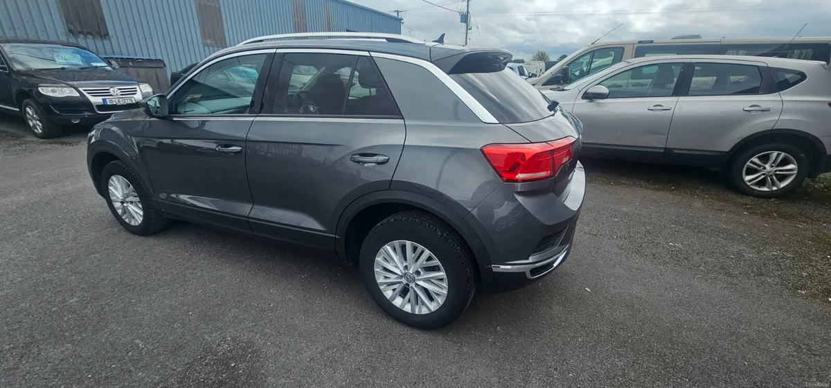 Volkswagen T-Roc 2019 - Image 4