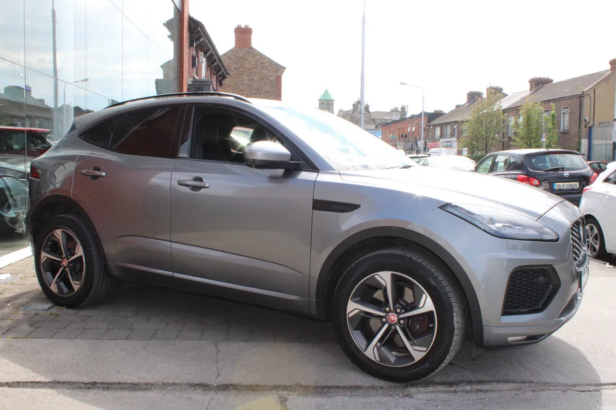 R-DYNAMICS S - E-PACE - HYBRID - PANORAMA ROOF - Image 5