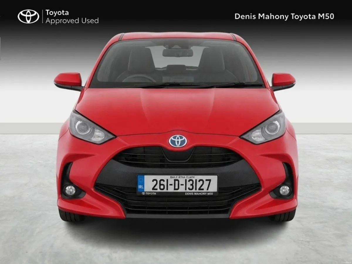 Toyota Yaris Luna Hybrid - Image 5