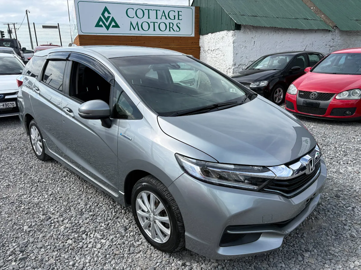 HONDA SHUTTLE  1.5 PETROL HYBRID AUTO - Image 1