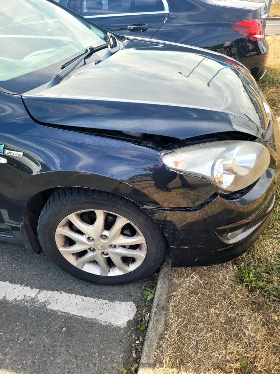 Car - Image 2