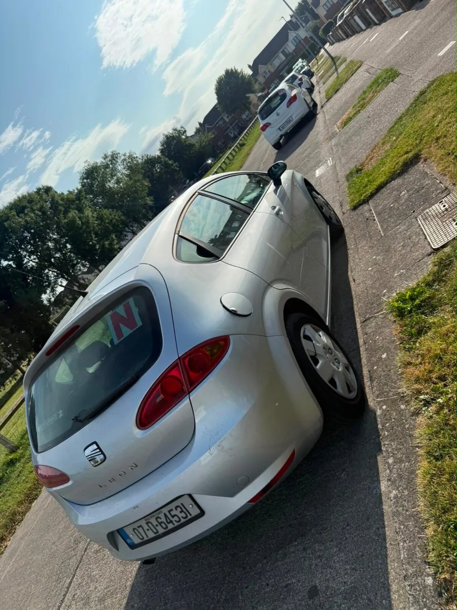 07 Seat Leon 1.4 Petrol only 121k kms - Image 3