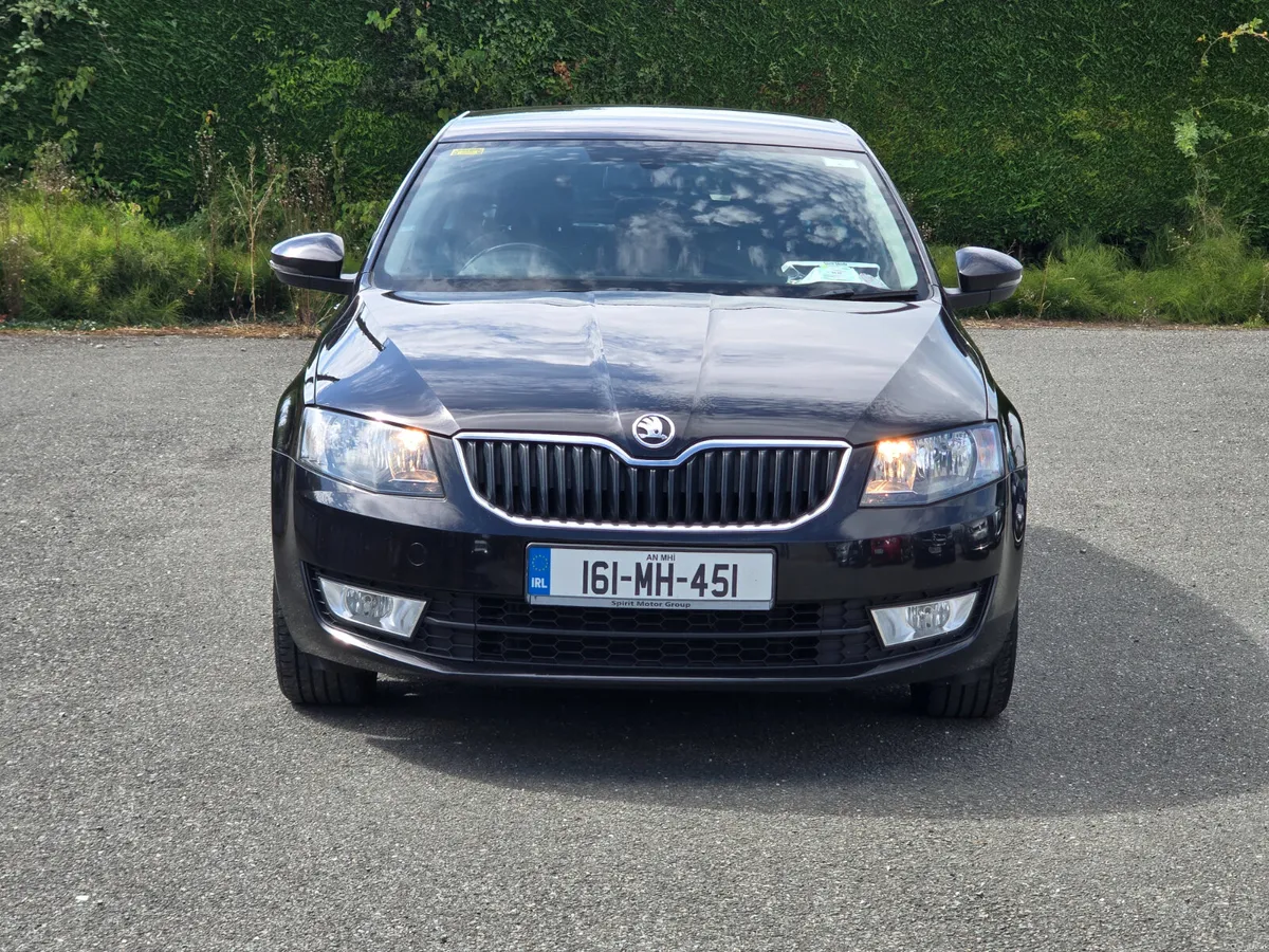 Skoda Octavia STYLE 1.2 TSI - Image 2