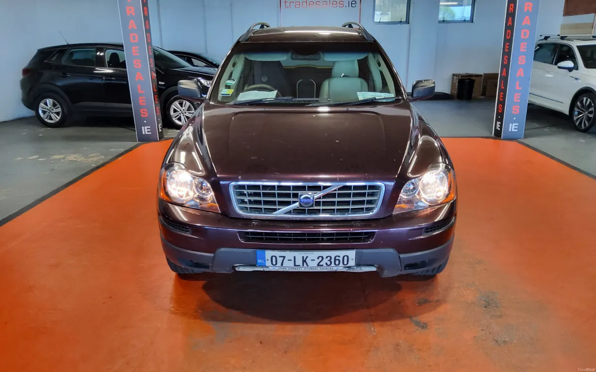Volvo XC90 2007 - Image 2