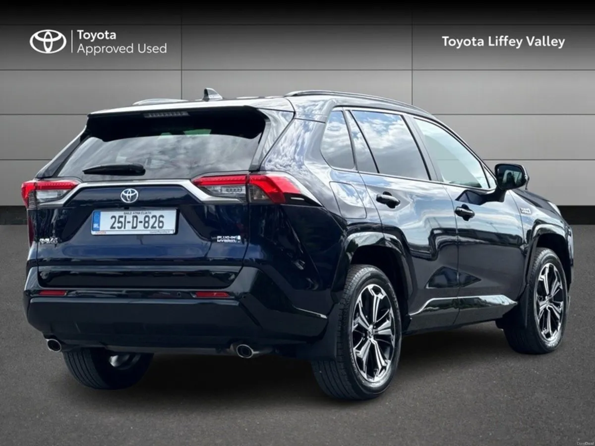 Toyota RAV4 RAV4 PLUG-IN HYBRID SPORT - Image 2