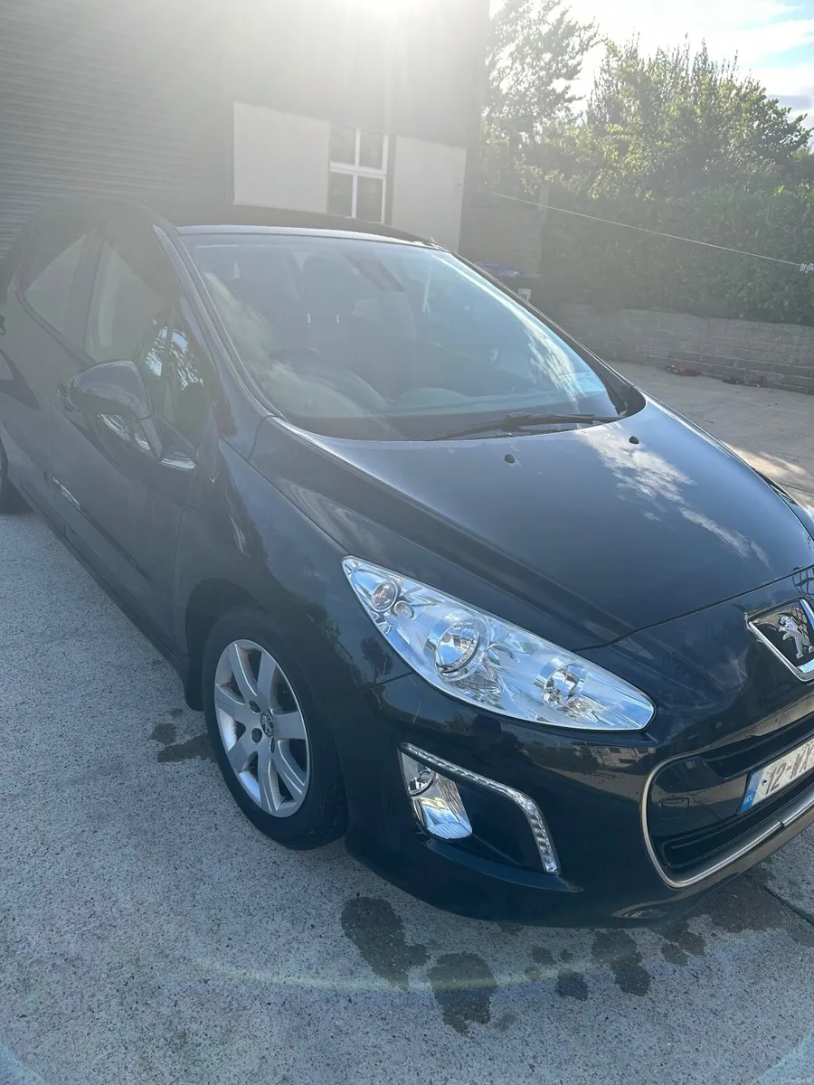 Peugeot 308 2012 - Image 4