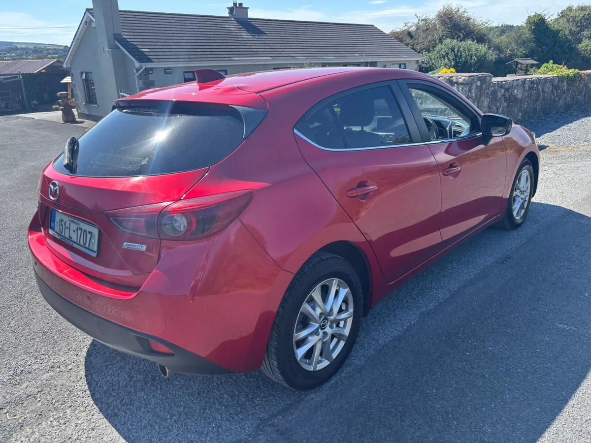 Mazda Mazda3 2015 - Image 4